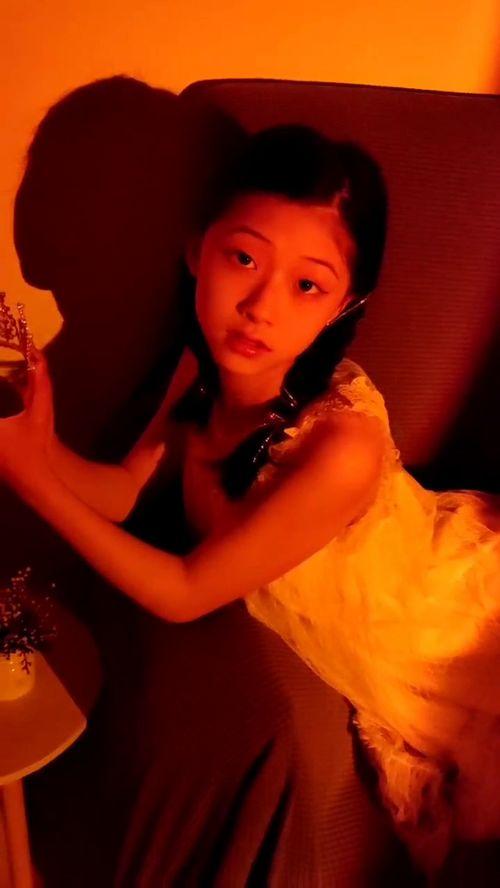 她姐在线视频播放,揭秘网络红人的魅力与影响力